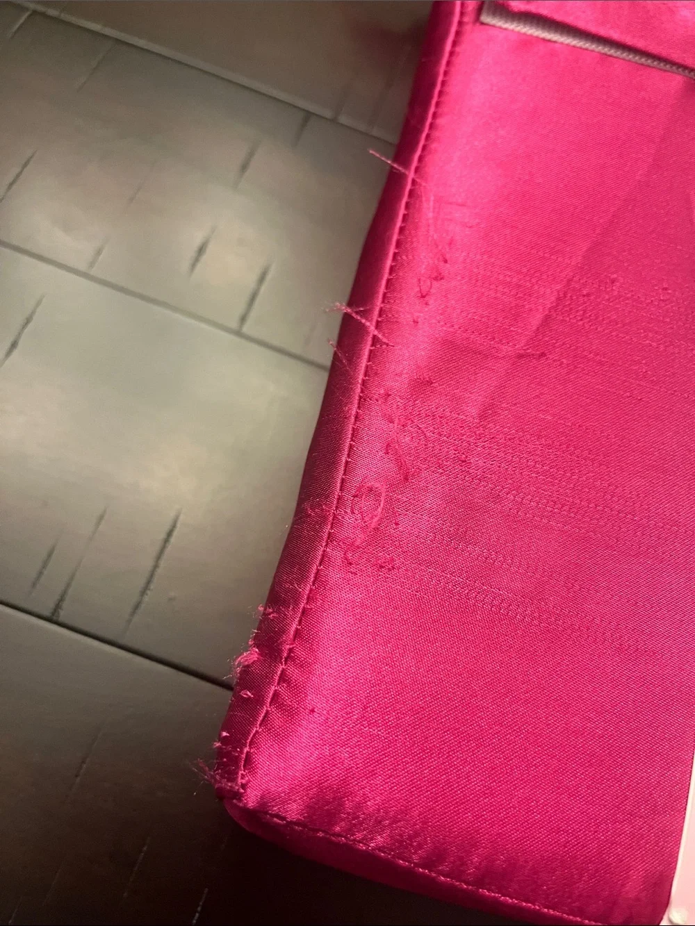 Paris Hilton Satin Sheet Set Queen Fuchsia new Flat, Fitted and 2 Pillowcases